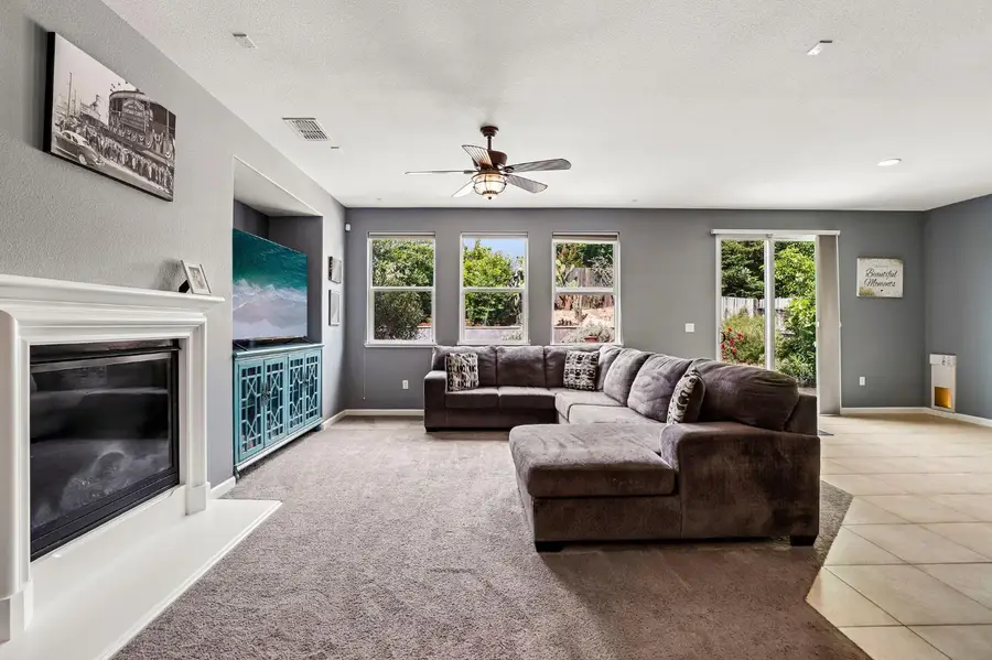 9008 Clarissa Drive, Orangevale, CA 95662 - #3