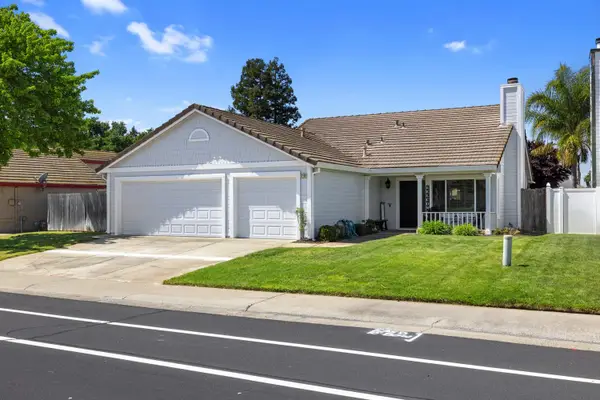 9280 Emerald Crest Drive, Elk Grove, CA 95624
