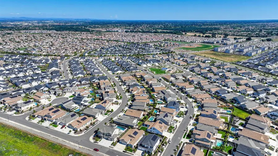 1176 Wadsworth Circle, Roseville, CA 95747 - #3