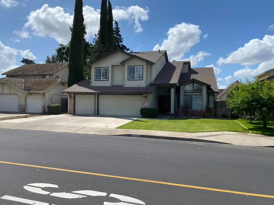 2500 Country Manor Drive, Riverbank, CA 95367 - #2