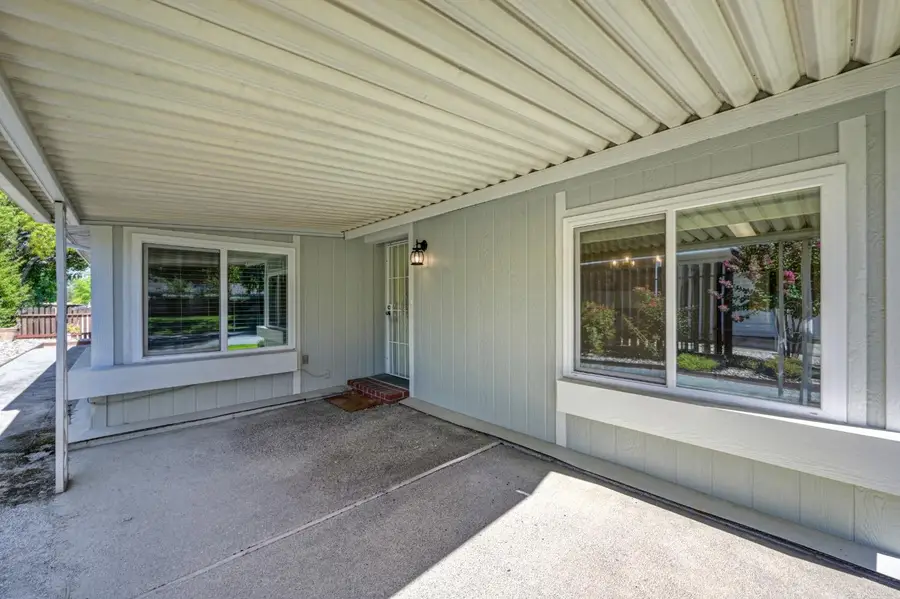 6141 Oak Lakes Lane, Citrus Heights, CA 95621 - #2