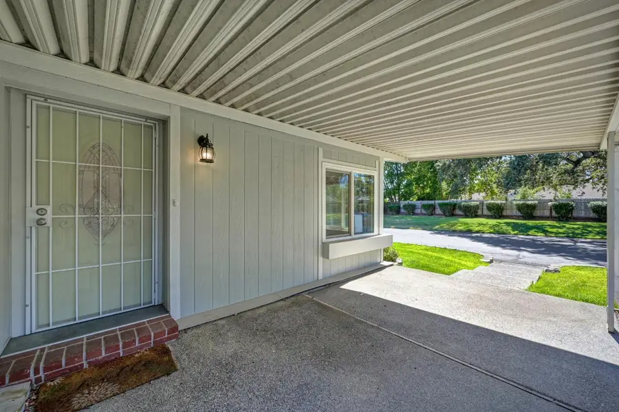 6141 Oak Lakes Lane, Citrus Heights, CA 95621 - #3