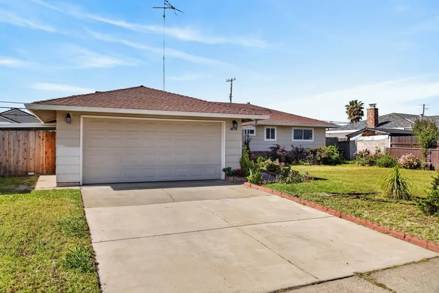 7404 Lindale Drive, Sacramento, CA 95828 - #3