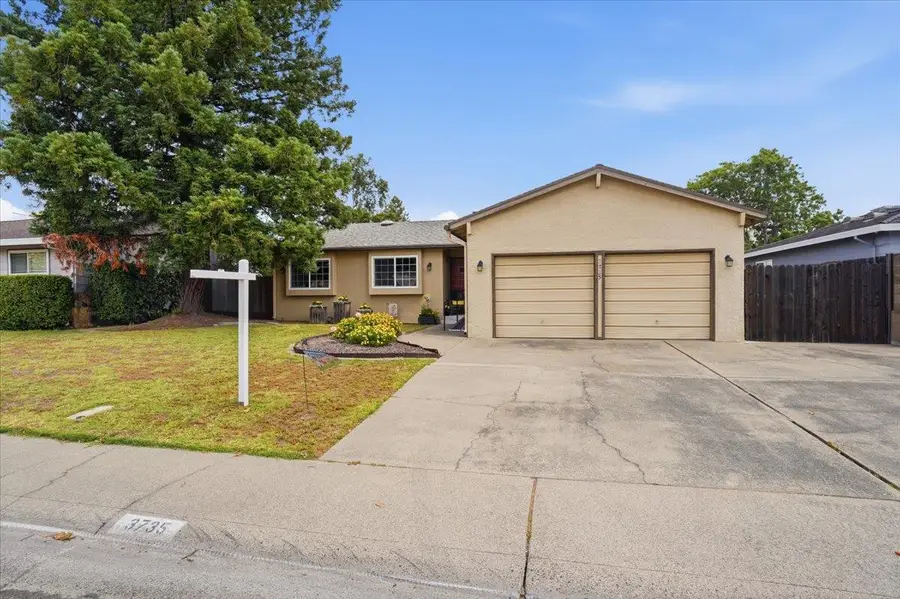 3735 Hillcrest Lane, Sacramento, CA 95821 - #3
