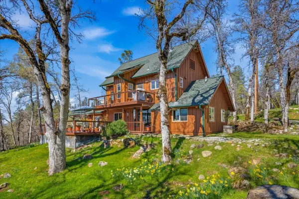 18354 Boogie Hill Road, Nevada City, CA 95959