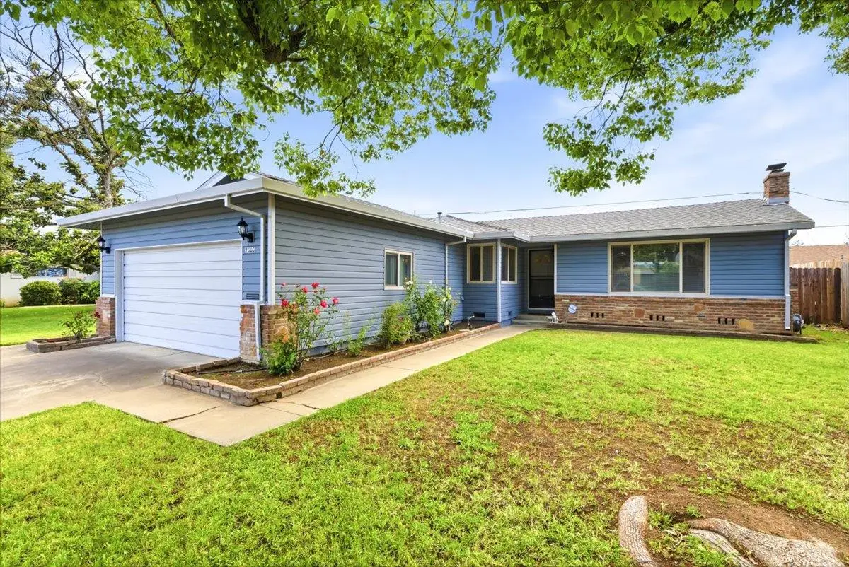 7300 Flamingo Way, Sacramento, CA 95828 - #1