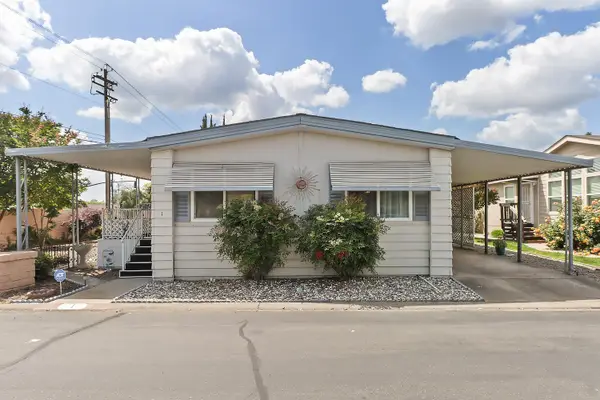 1 Millbrook Circle, Sacramento, CA 95828