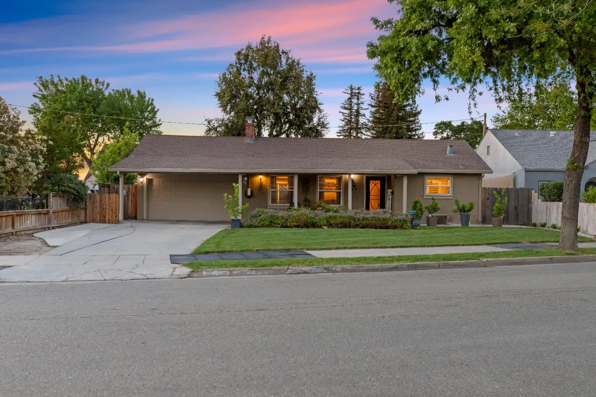 33 E Pine, Stockton, CA 95204 - #1