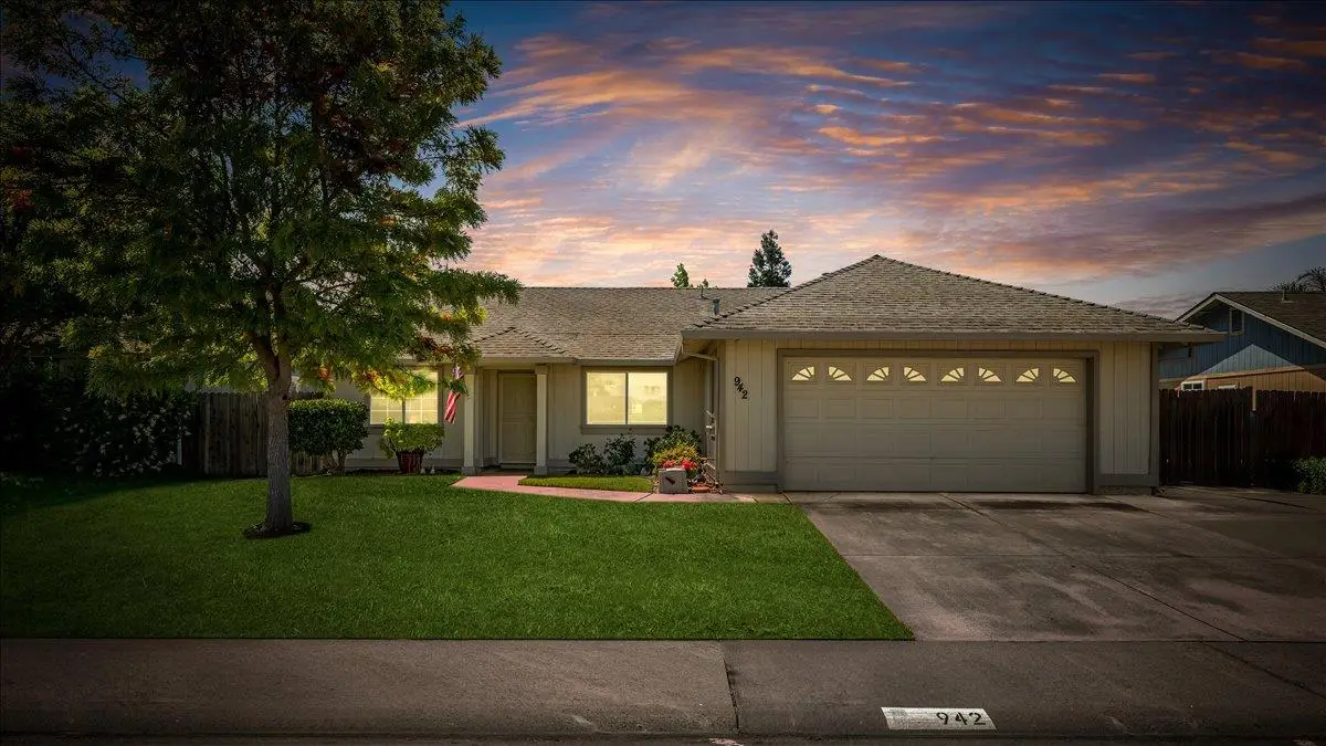 942 Ayers Lane, Galt, CA 95632 - #1