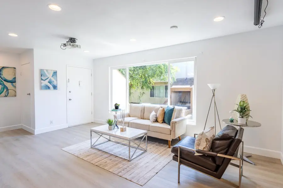 460 Auburn Way #23, San Jose, CA 95129 - #3