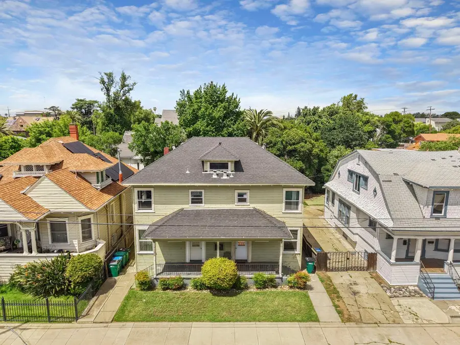 409 E Rose Street, Stockton, CA 95202 - #2