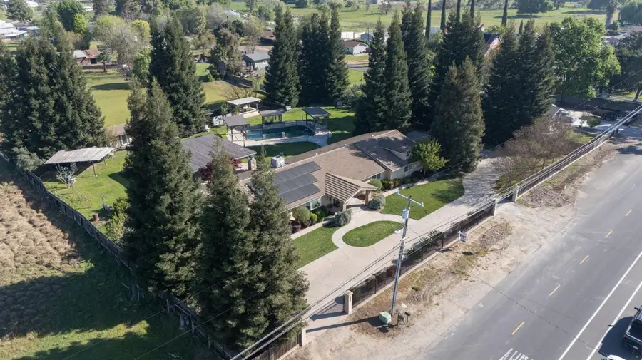 4225 Santa Fe Street, Riverbank, CA 95367 - #3