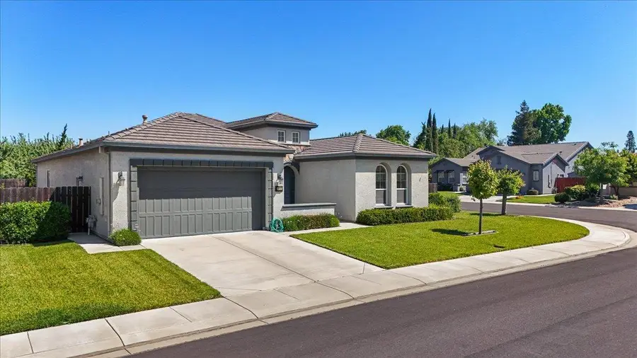 805 Freedom Point Way, Manteca, CA 95336 - #2