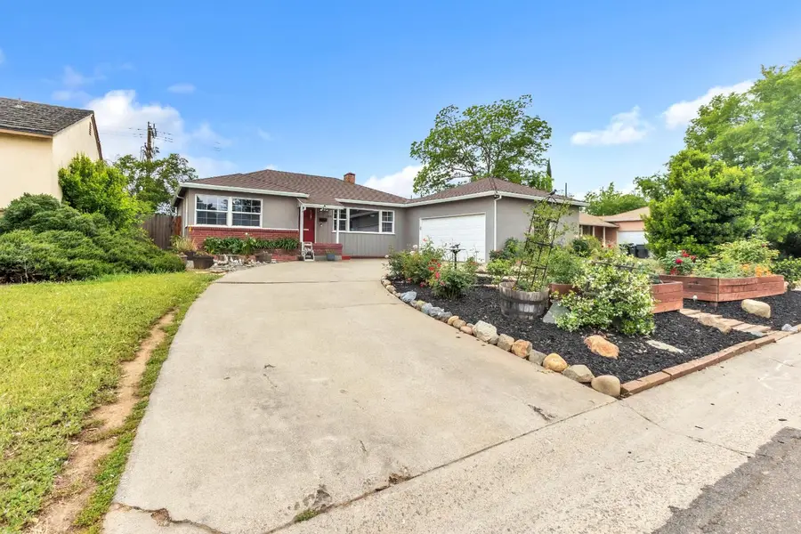3208 Merrywood Drive, Sacramento, CA 95825 - #3