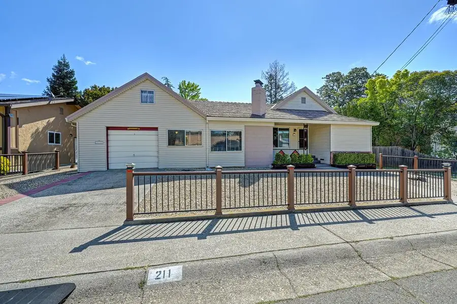 211 Katherine Way, Auburn, CA 95603 - #2