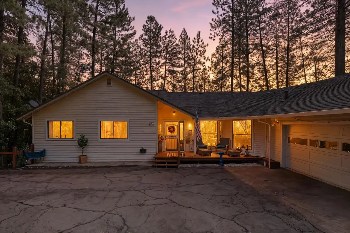 13900 Pine Park Loop, Pine Grove, CA 95665 - #1