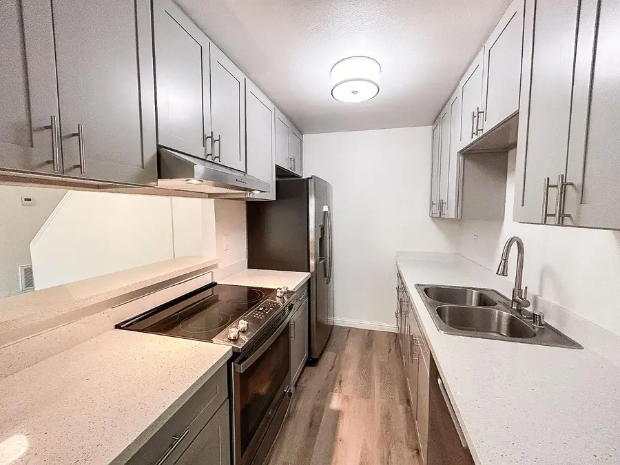 924 Dornajo Way, Sacramento, CA 95825 - #2