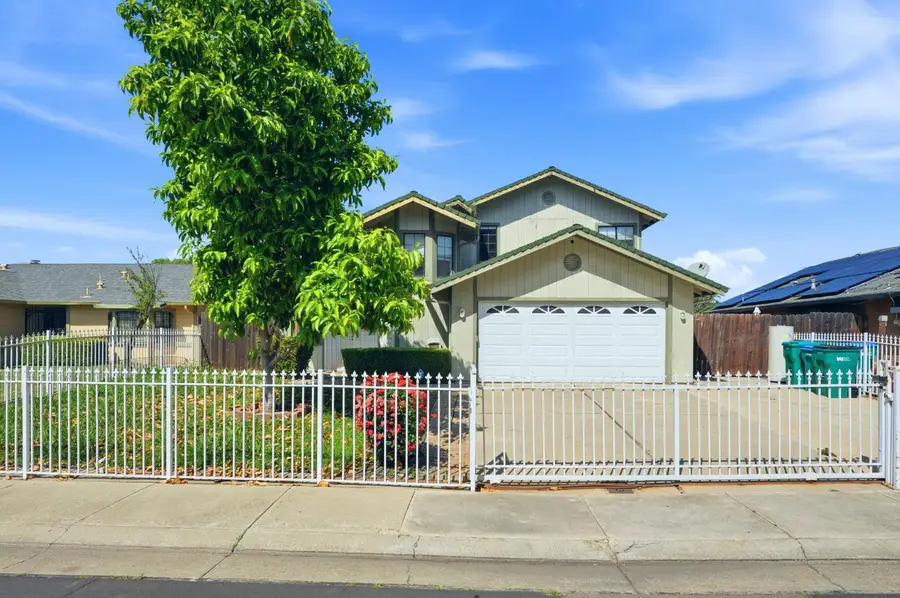 8471 Fontenay Way, Stockton, CA 95210 - #2