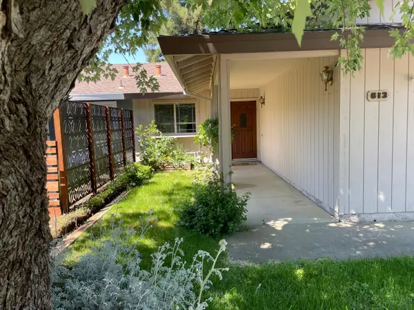 613 Hermosa Pl, Davis, CA 95616