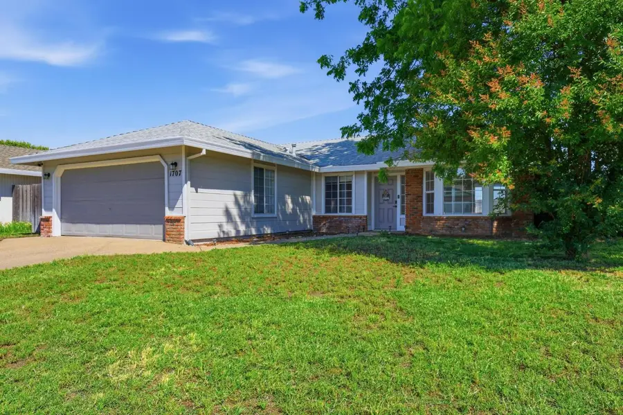 1707 Chateau Drive, Olivehurst, CA 95961 - #2