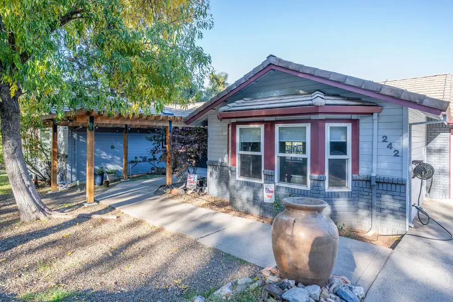 242 Montgomery Drive, Mokelumne Hill, CA 95245 - #3