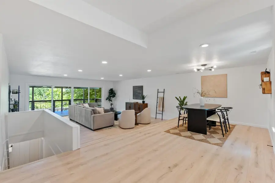 1425 Pleasant Street, Redding, CA 96001 - #2