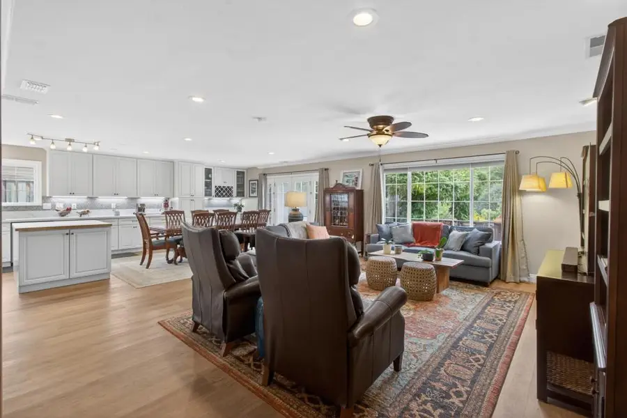 8432 Gaylor Way, Carmichael, CA 95608 - #3