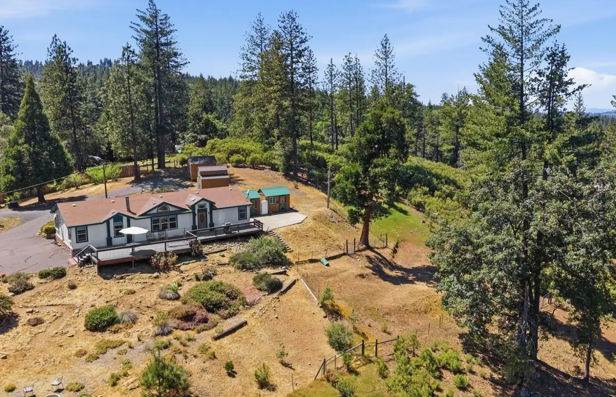 21552 Sprague Road, Groveland, CA 95321 - #1
