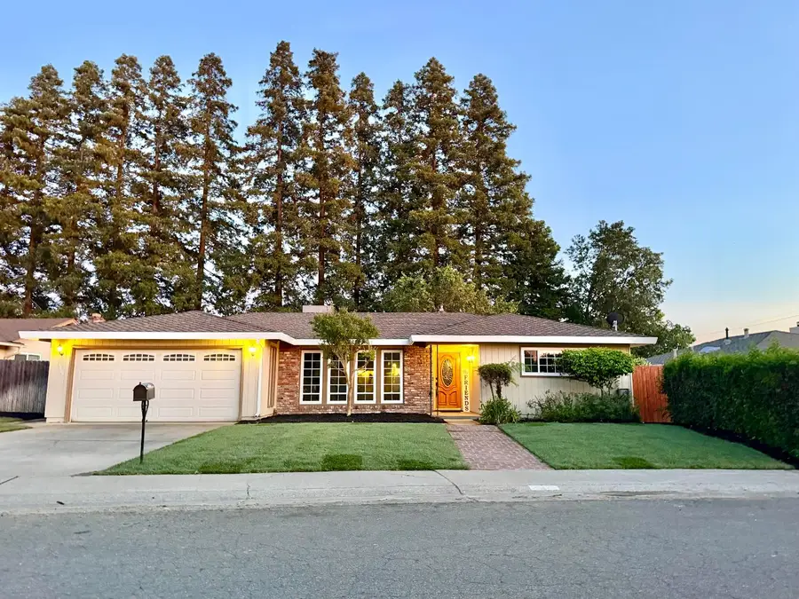 5706 Jeff Way, Carmichael, CA 95608 - #2