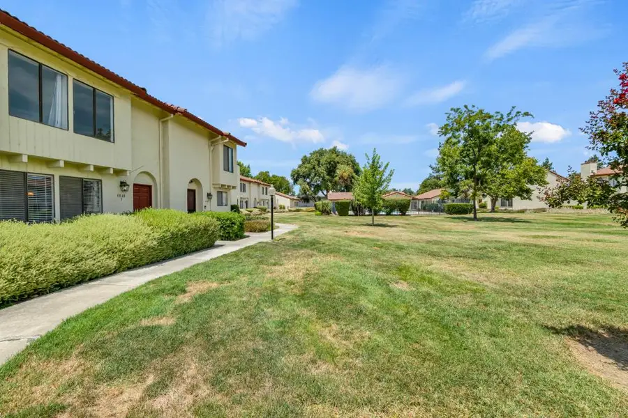 4848 El Cemonte Avenue #5, Davis, CA 95618 - #3