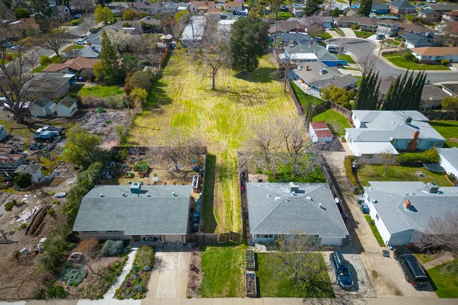 4250 65th Street, Sacramento, CA 95820 - #2