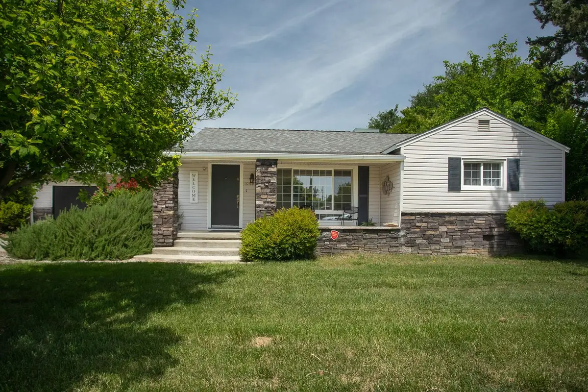 1099 Villa Vista Avenue, Yuba City, CA 95991 - #1