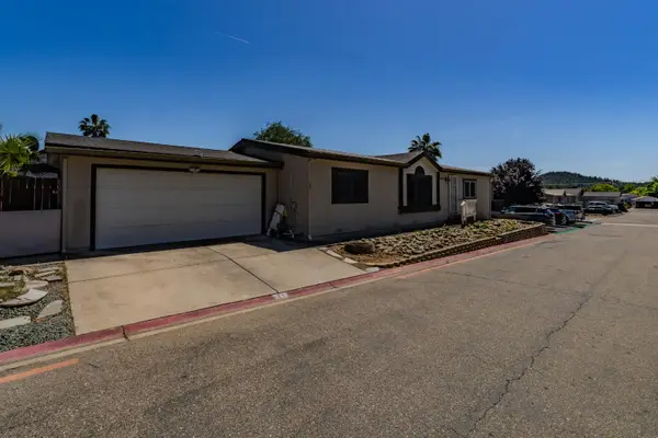 5878 W Park Dr, Ione, CA 95640
