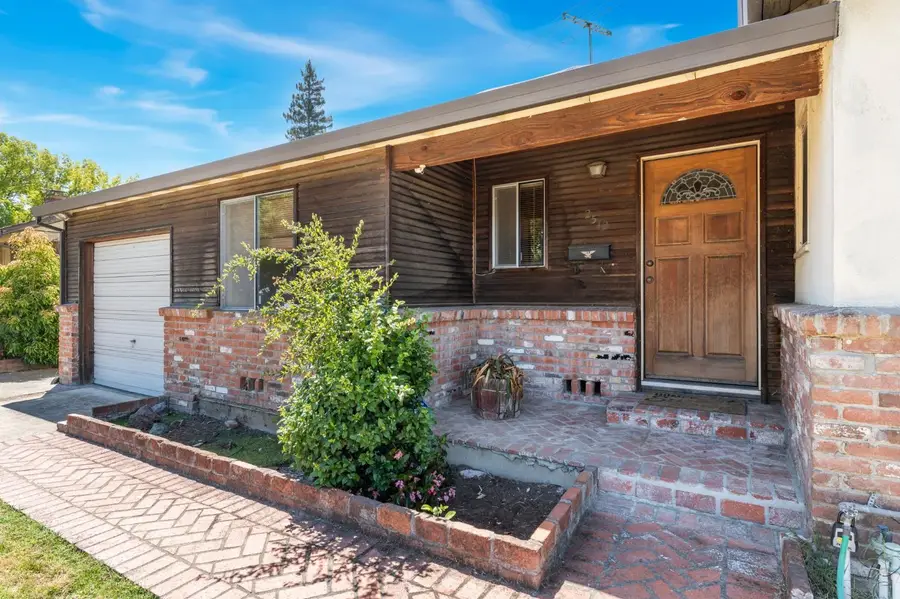 2512 Brentley Drive, Sacramento, CA 95822 - #3