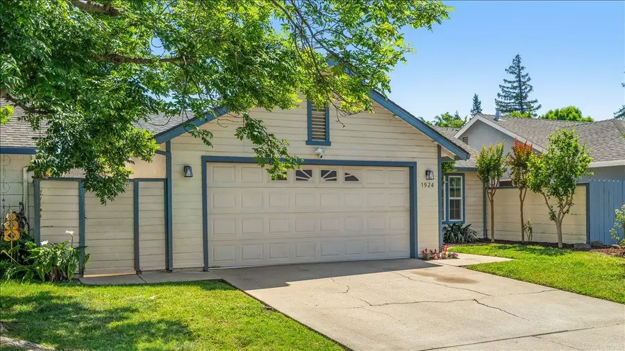 1924 Amsterdam Lane, Modesto, CA 95356 - #3