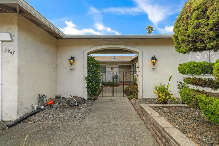 7961 Phaeton Drive, Oakland, CA 94605 - #3