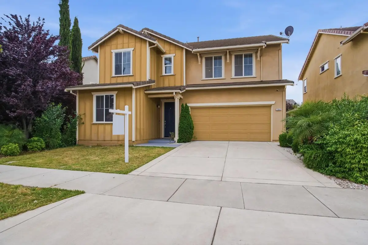 1084 Navigator Drive, Lathrop, CA 95330 - #1