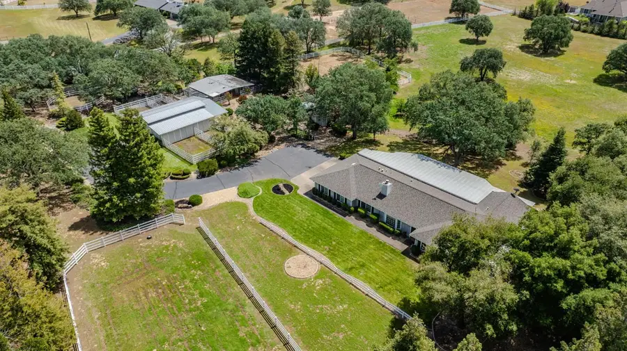 12 Brandy Court, Burson, CA 95225 - #3