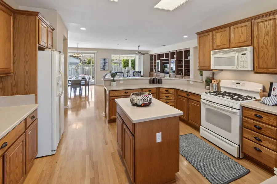 775 Yosemite Court, Lincoln, CA 95648 - #3