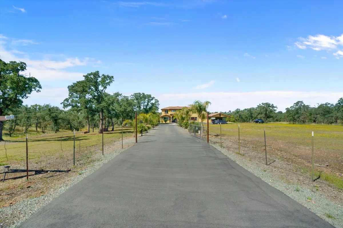 10383 Camanche Parkway, Wallace, CA 95254 - #1