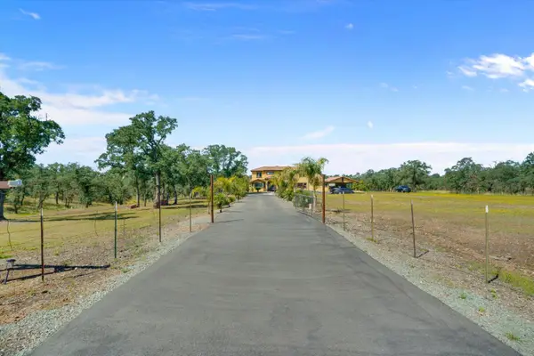 10383 Camanche Parkway, Wallace, CA 95254