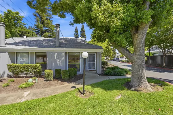 3706 Gold Creek Lane, Sacramento, CA 95827