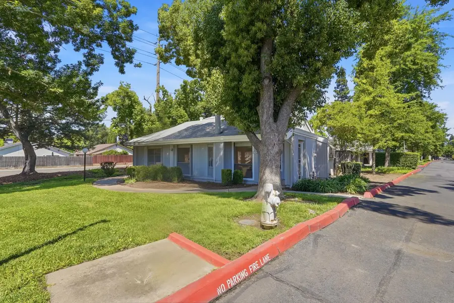 3706 Gold Creek Lane, Sacramento, CA 95827 - #2
