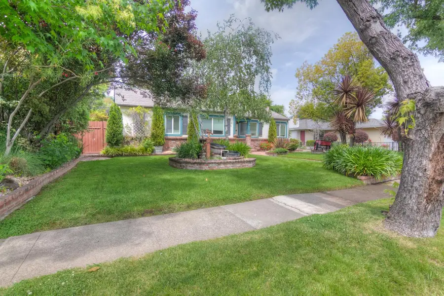 115 Alta Vista Avenue, Roseville, CA 95678 - #3