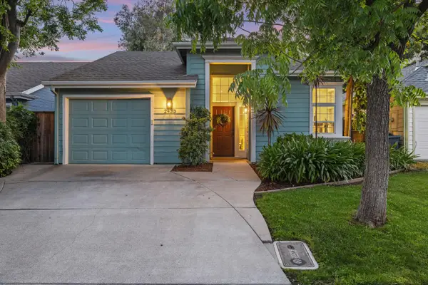 2433 Albany Avenue, Davis, CA 95618
