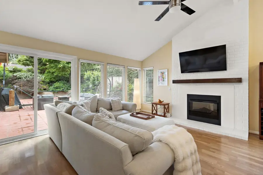 41 Porto Santo Court, Sacramento, CA 95831 - #2