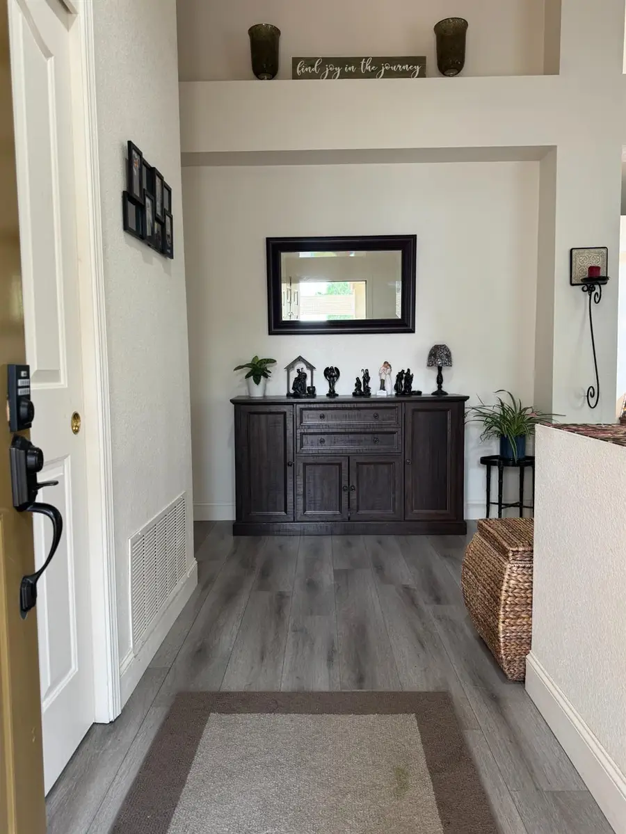 1537 Jamie Drive, Yuba City, CA 95993 - #3