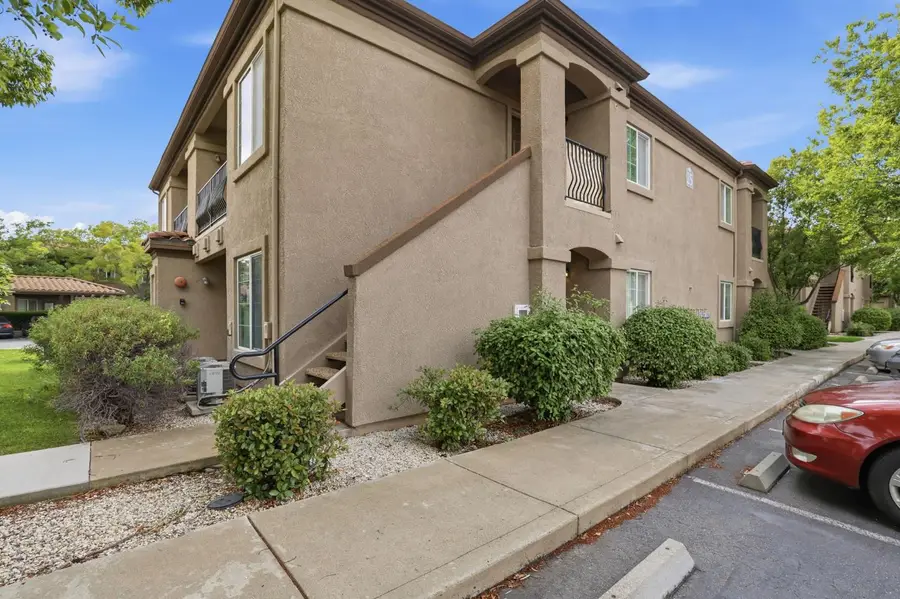 4200 E Commerce Way #2512, Sacramento, CA 95834 - #2
