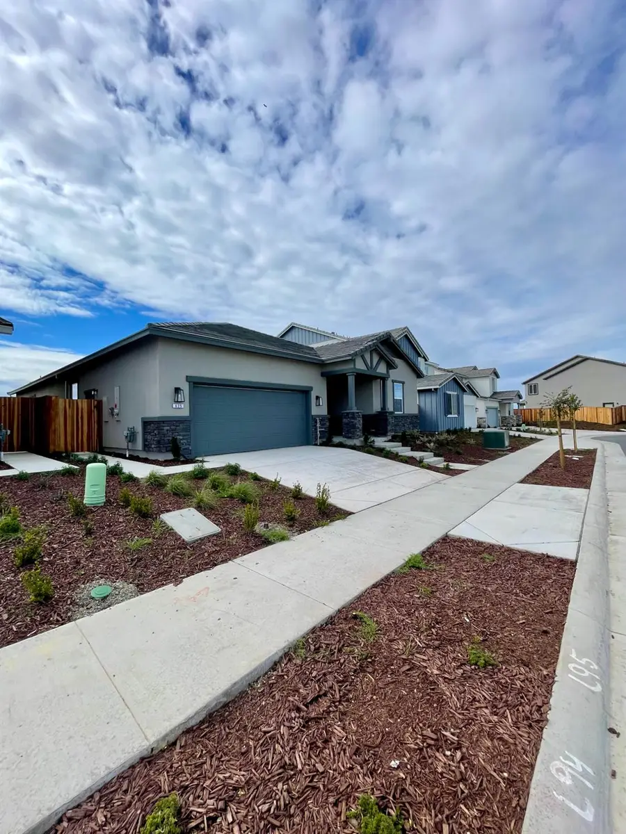 409 Diamond Springs Court, Roseville, CA 95747 - #3