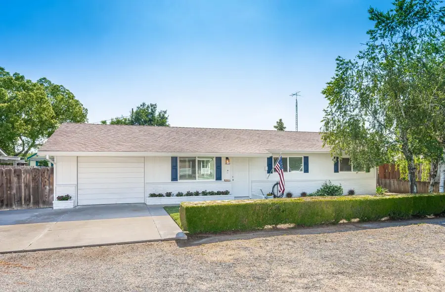 408 1st Street, Arbuckle, CA 95912 - #3